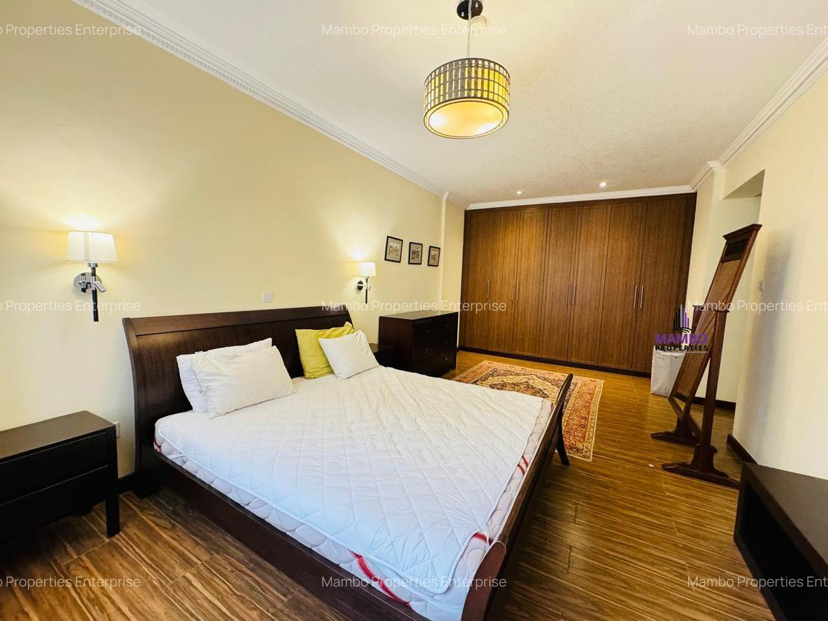 Furnished 3 Bed Apartment with En Suite at Brookside Drive - 17