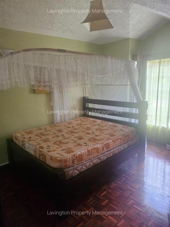 4 Bed Villa with En Suite at Lavington Green - 11