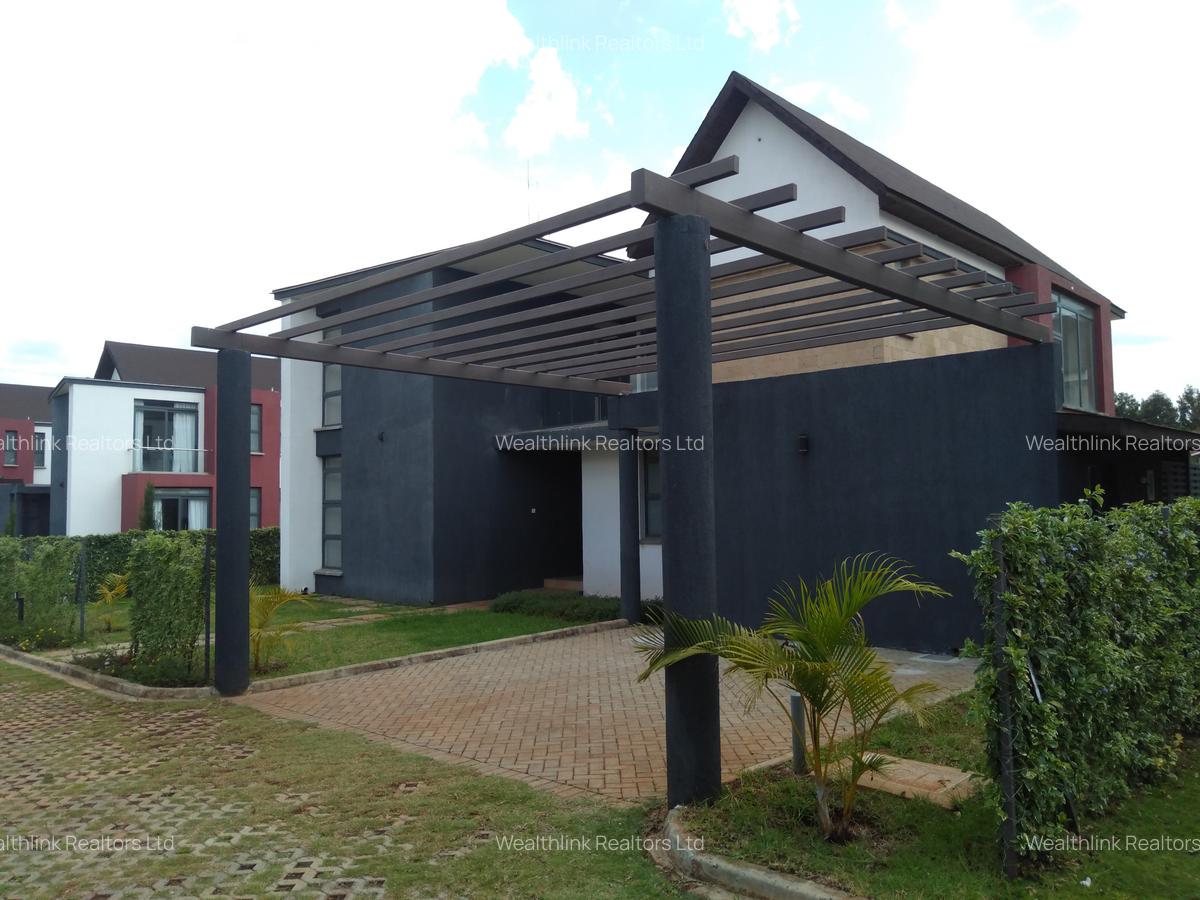 4 Bed Townhouse with En Suite at Garden Estate - 1