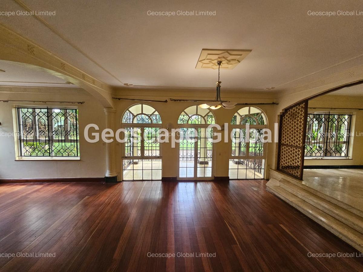 4 Bed House with En Suite in Spring Valley - 9