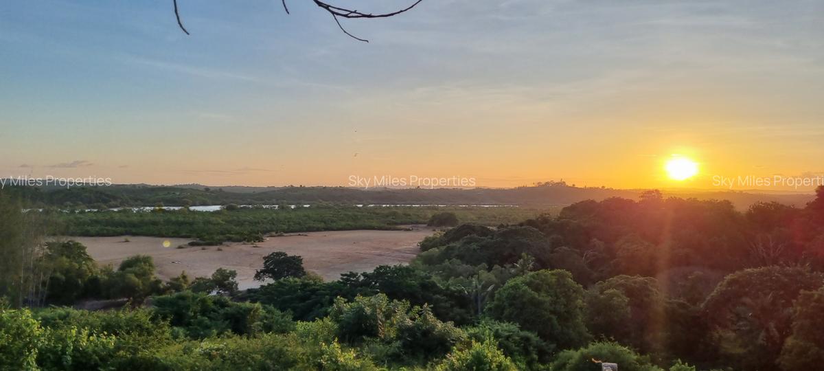 500 m² Land at Creek Side - 1