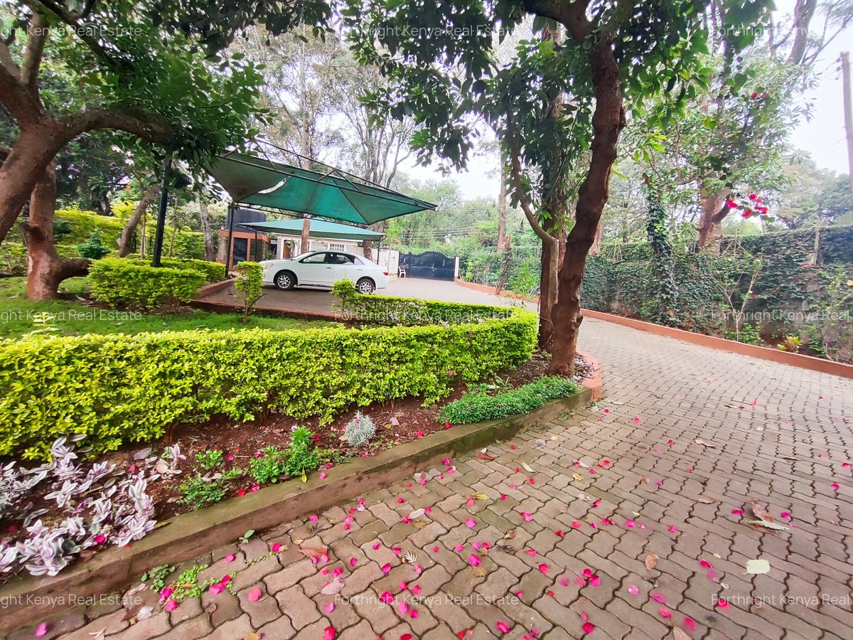 5 Bed House with En Suite at Hardy - 4