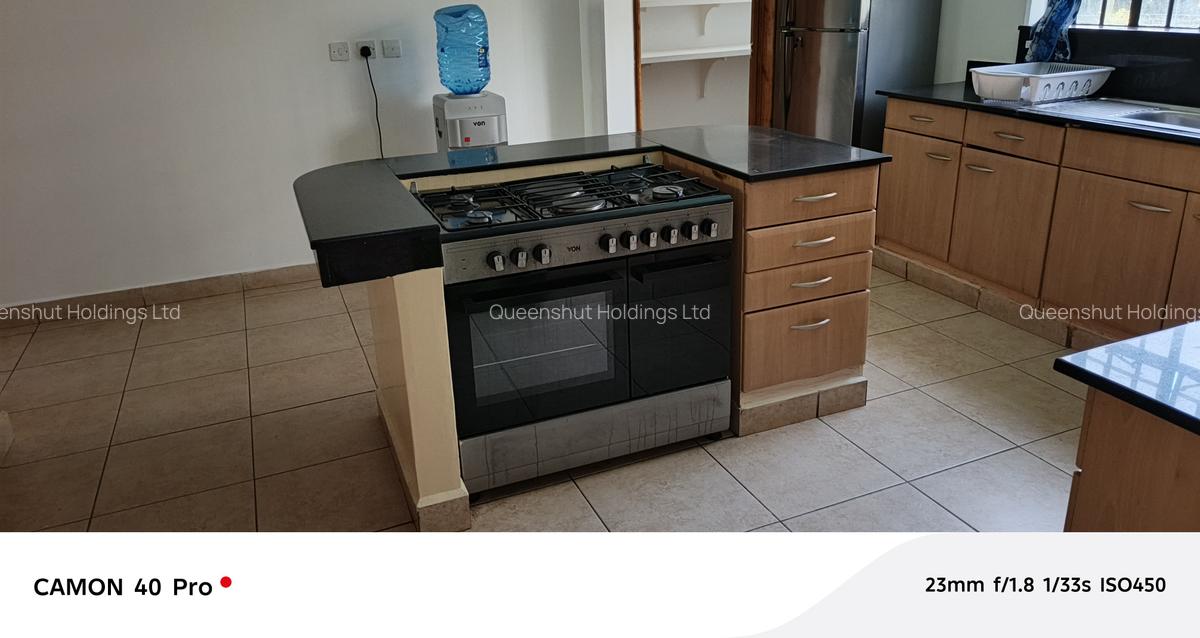 Serviced 3 Bed Apartment with En Suite in Westlands Area - 10