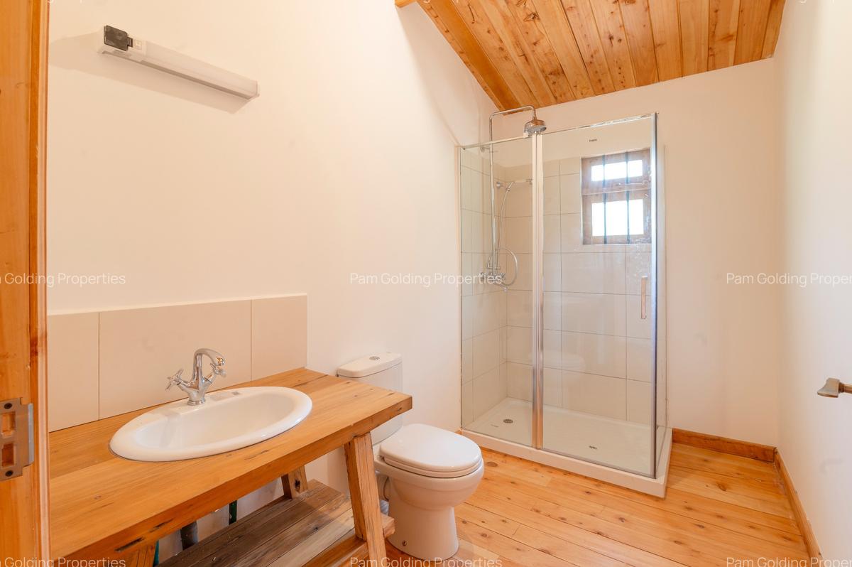 3 Bed House with En Suite in Karen - 15