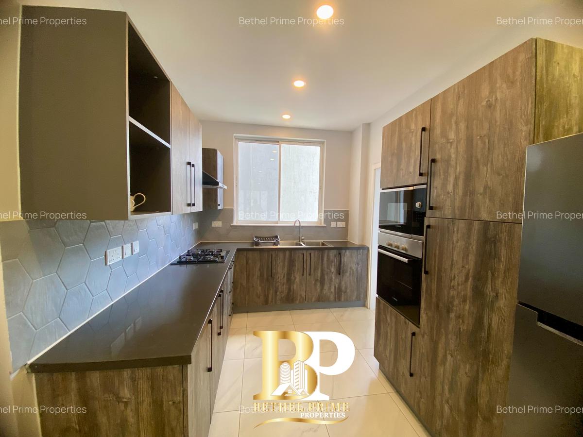 Furnished 2 Bed Apartment with En Suite in Rhapta Road - 11