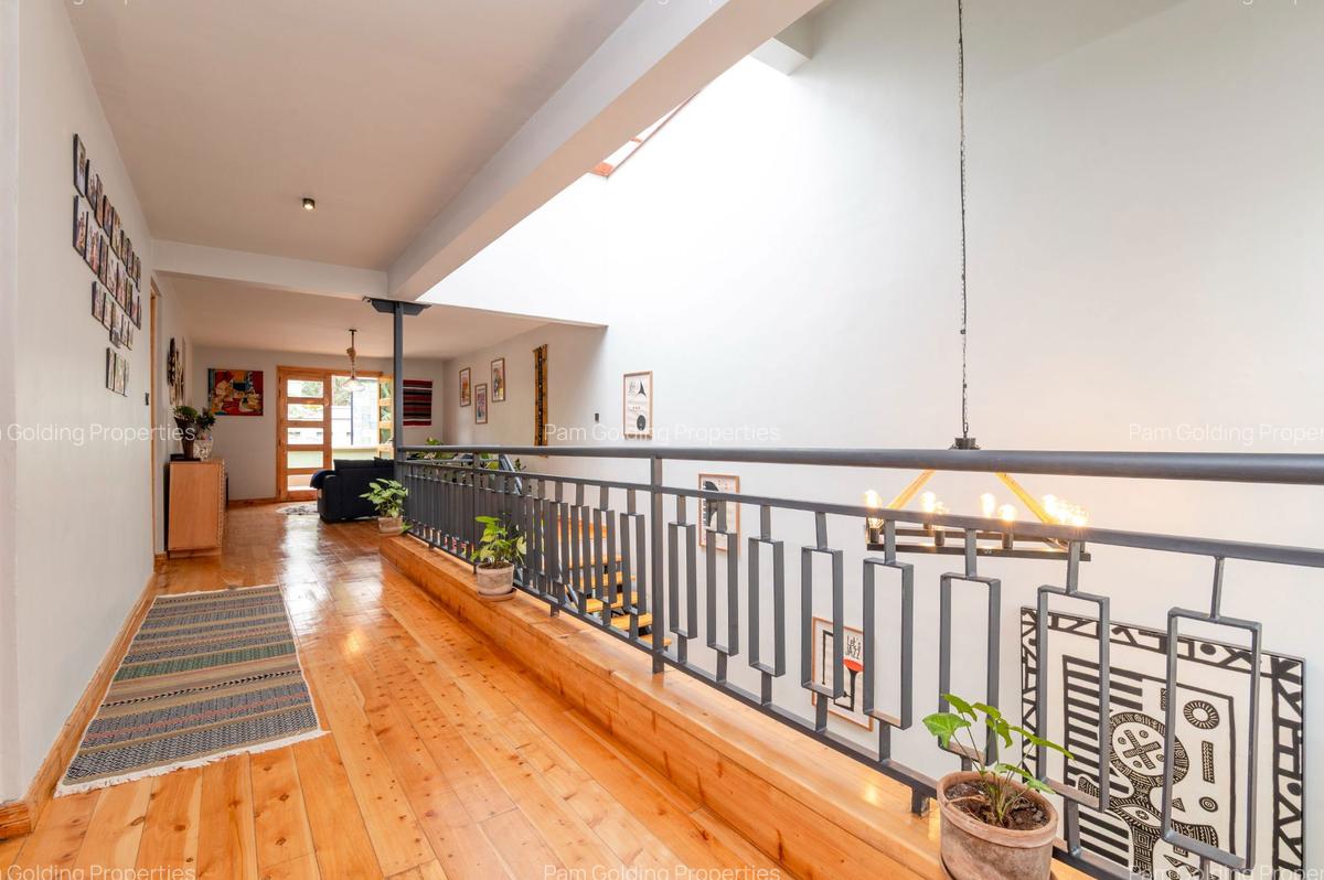 5 Bed House with En Suite in Karen - 10