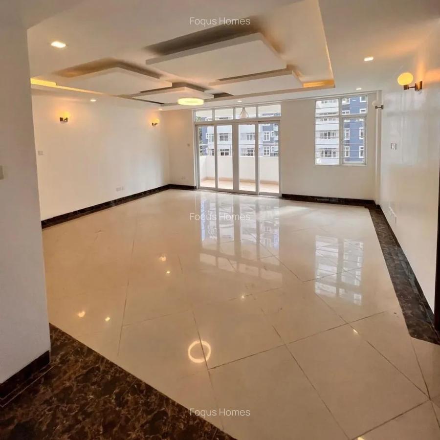 3 Bed Apartment with En Suite at Hatheru - 3