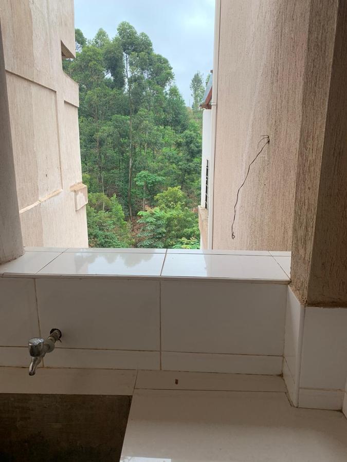 5 Bed Townhouse with En Suite in Kitisuru - 14