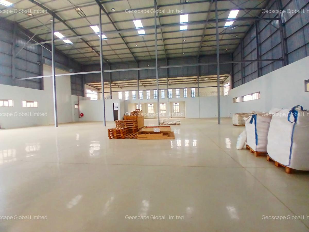 15,000 ft² Warehouse with Parking in Kiambu Road - 15