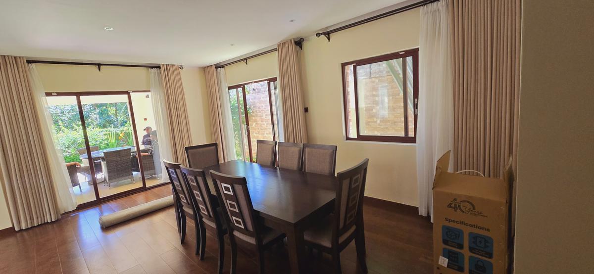 5 Bed Townhouse with En Suite at Lavington Mall - 20