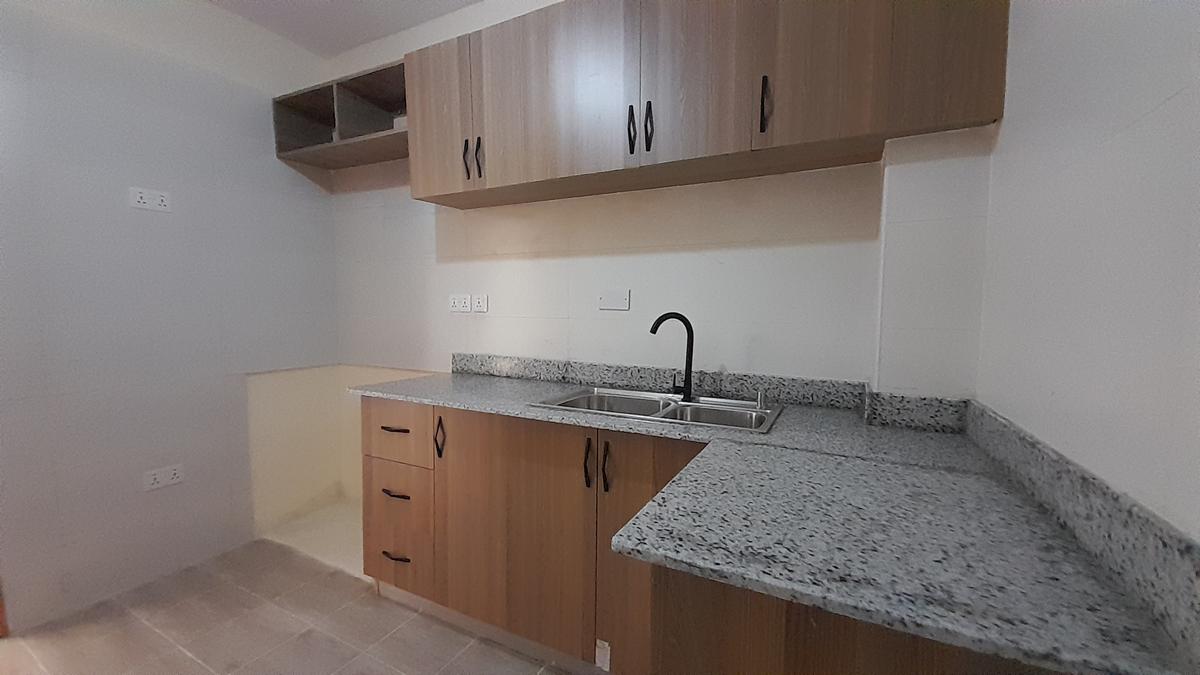 2 Bed Apartment with En Suite at Arboretum Drive - 3