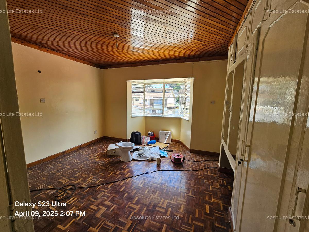 4 Bed House with En Suite in Kileleshwa - 16