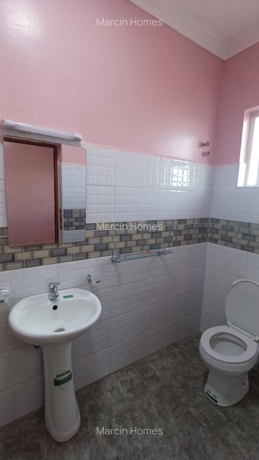 4 Bed Townhouse with En Suite at Kenyatta Road - 11