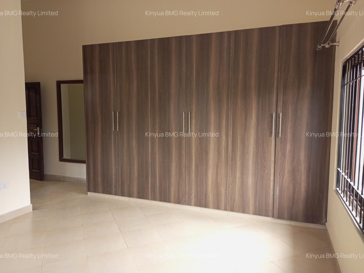 4 Bed Villa at Green Wood Drive - 10