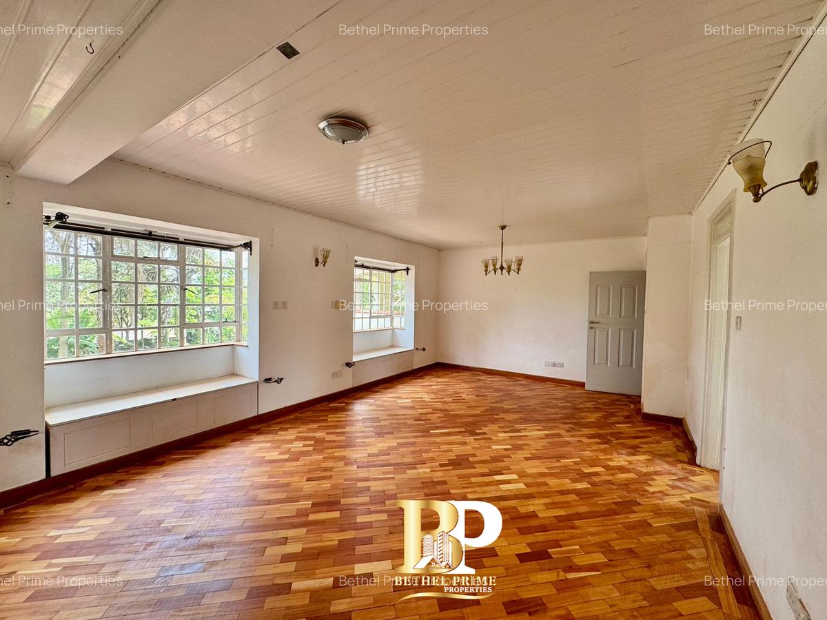 4 Bed House with En Suite in Gigiri - 4