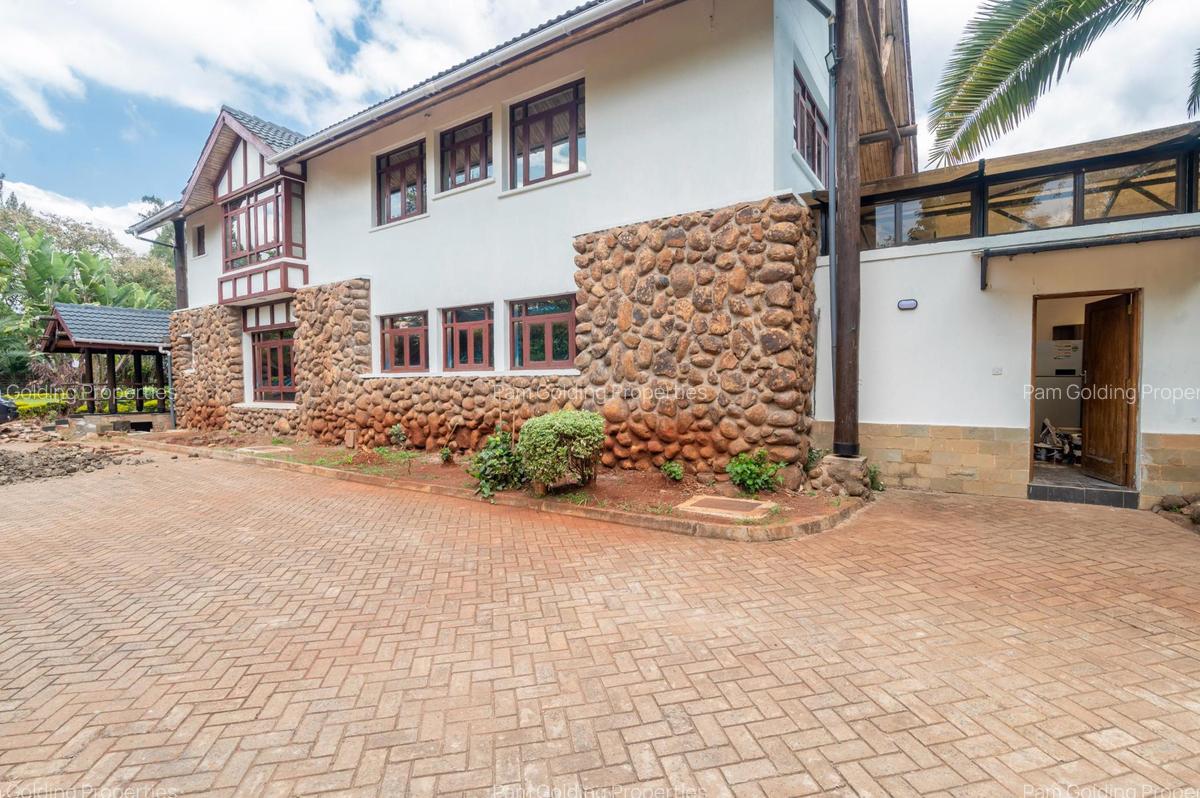 6 Bed House with En Suite in Karen - 19