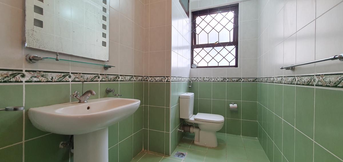 3 Bed Apartment with En Suite in Westlands Area - 4