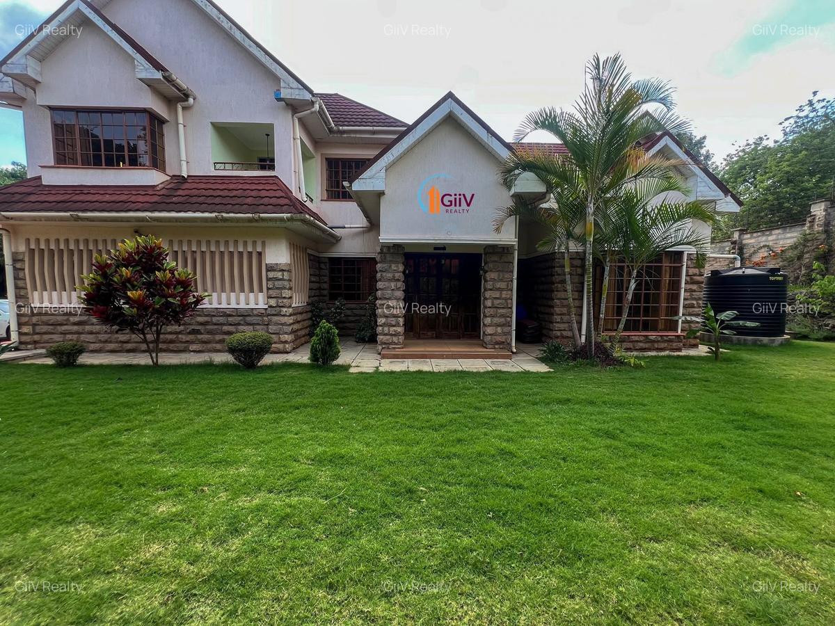 4 Bed Townhouse with Swimming Pool in Rosslyn - 18