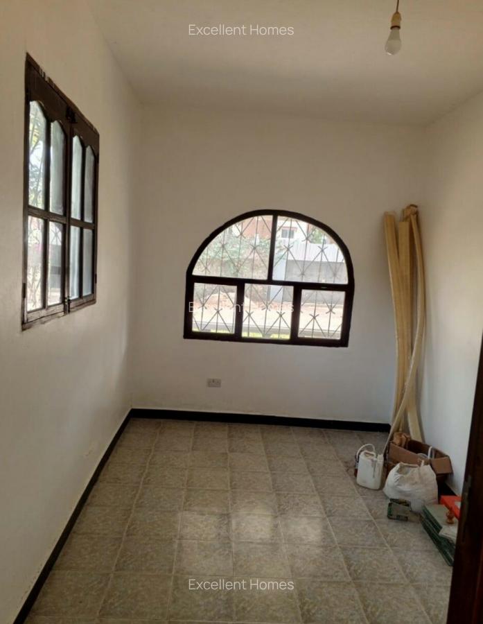 4 Bed House with En Suite in Mtwapa - 7