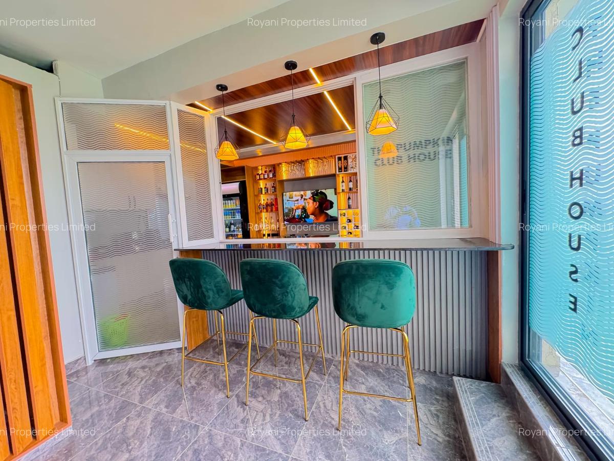 Serviced 1 Bed Apartment with Gym in Kilimani - 12