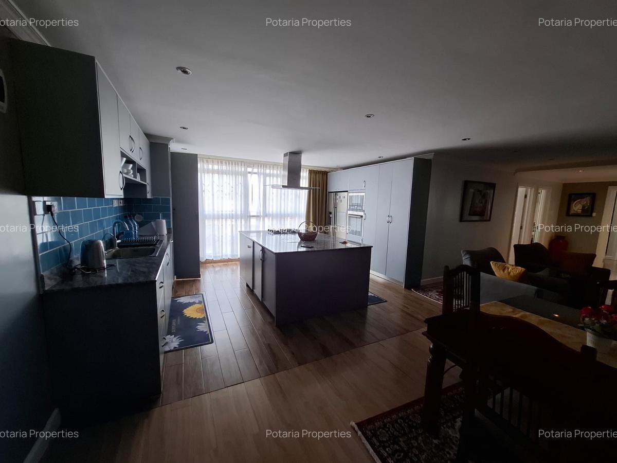 Furnished 3 Bed Apartment with En Suite in Kilimani - 11