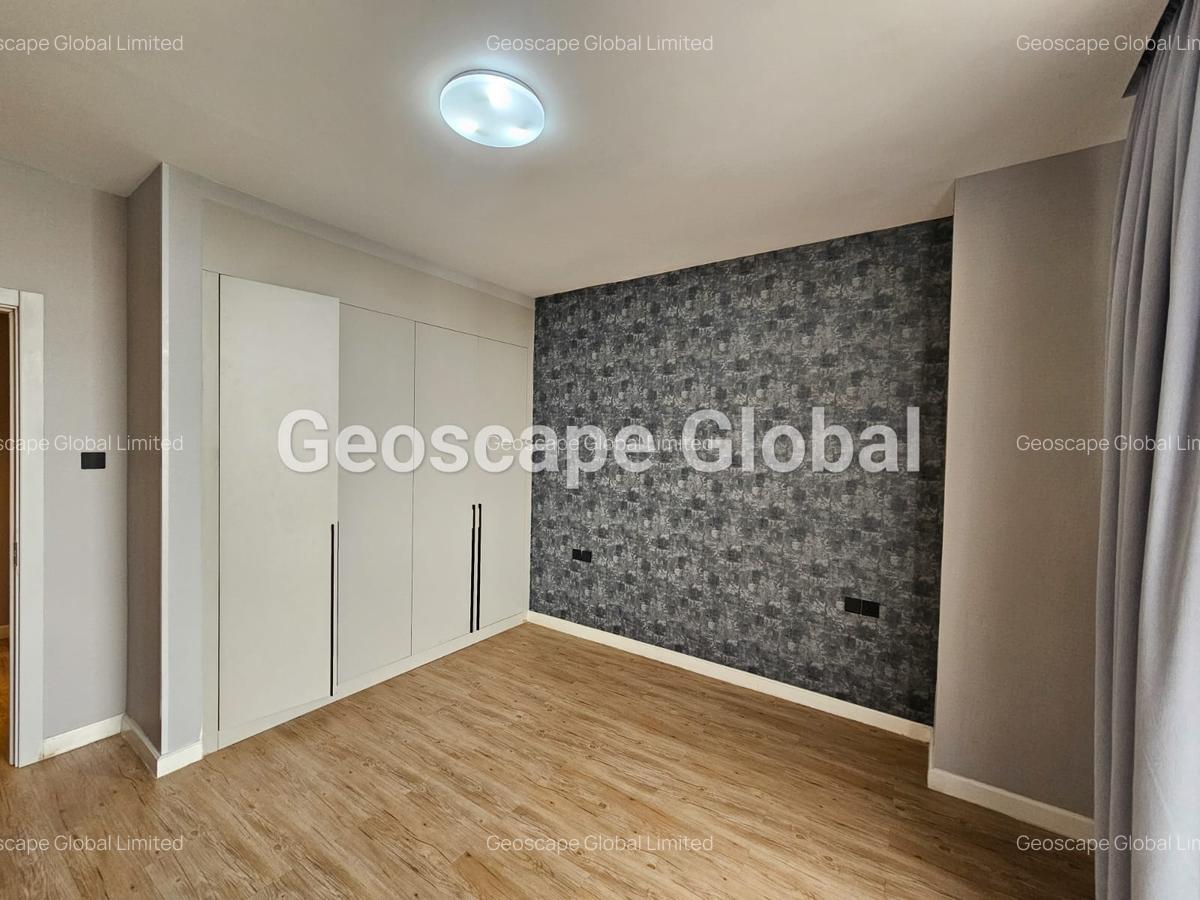 3 Bed Apartment with En Suite in Spring Valley - 3