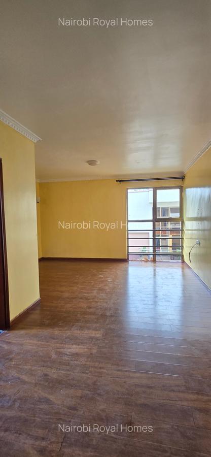 5 Bed Townhouse with En Suite at Lavington Green - 17
