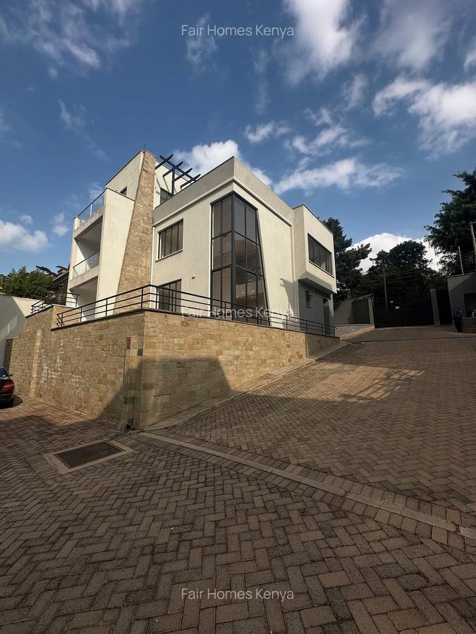 5 Bed Townhouse with En Suite at Maji Mazuri - 1