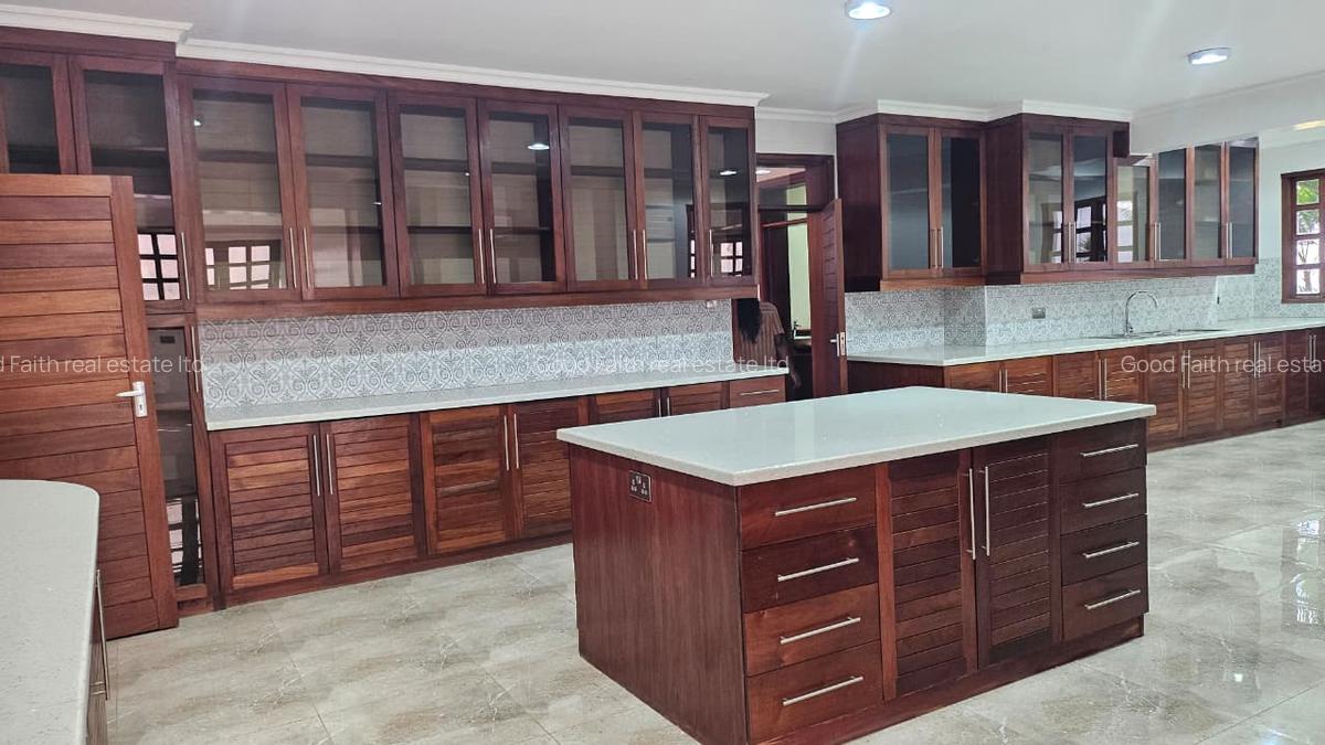 7 Bed House with En Suite in Muthaiga - 12