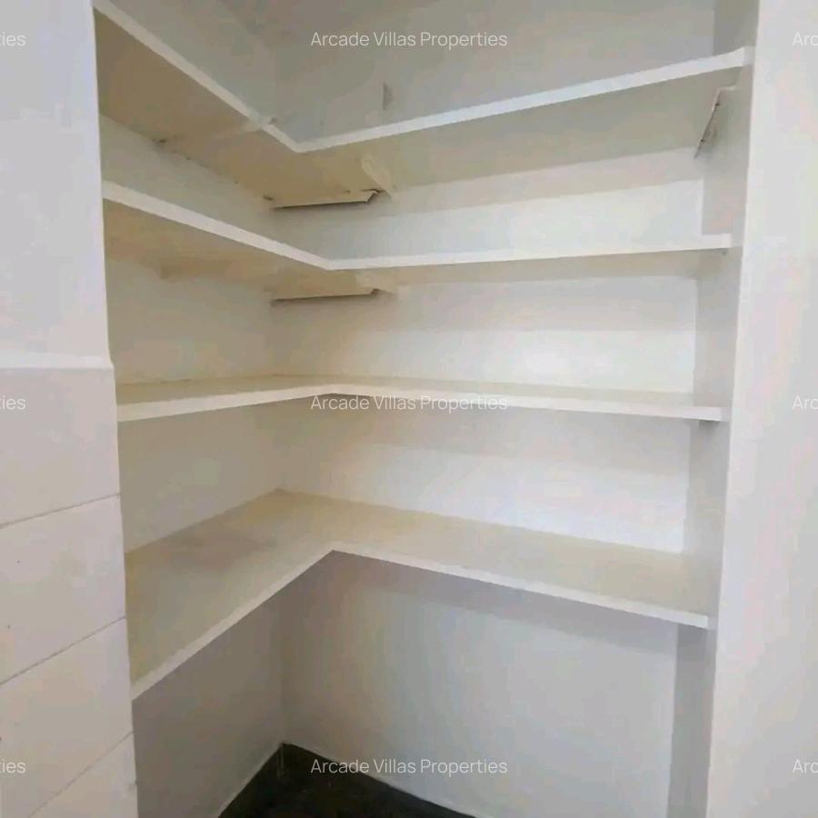 3 Bed Apartment with En Suite at Kileleshwa - 6