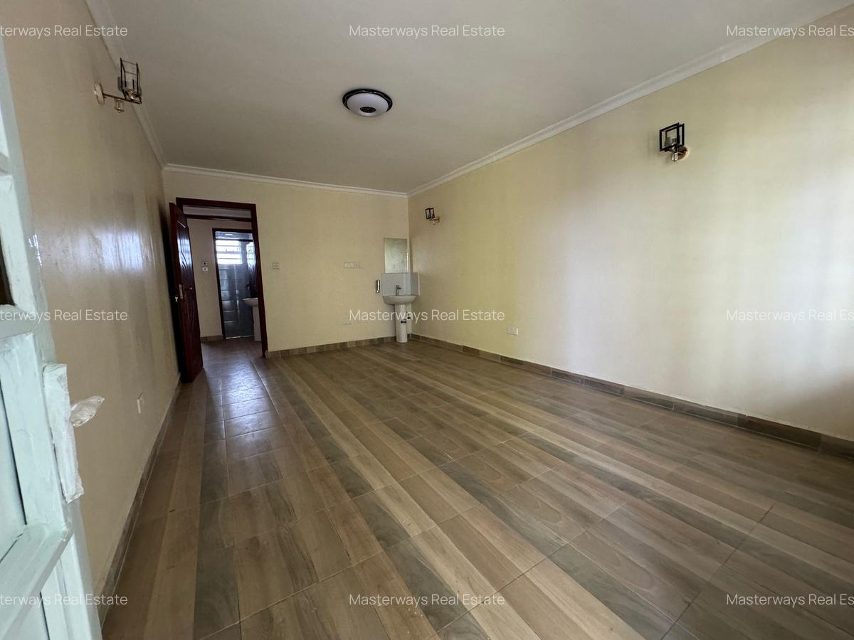 2 Bed Apartment with En Suite in Kamakis - 9