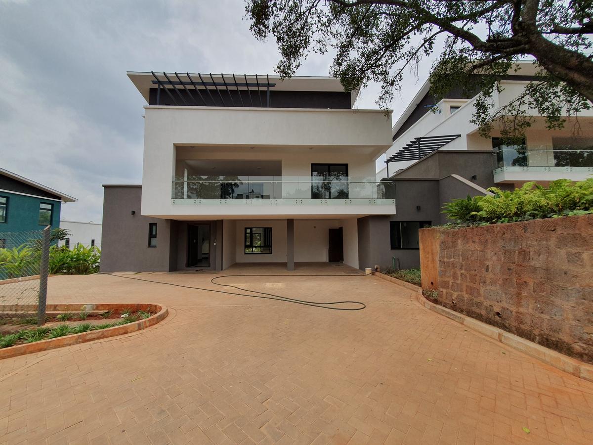 5 Bed Townhouse with En Suite in Kitisuru - 3