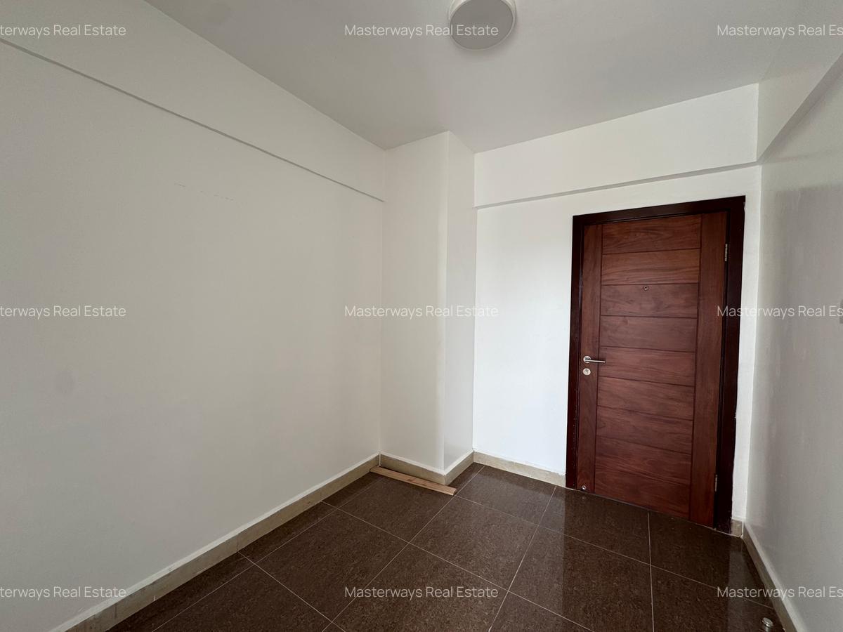 4 Bed Apartment with En Suite in Lavington - 4