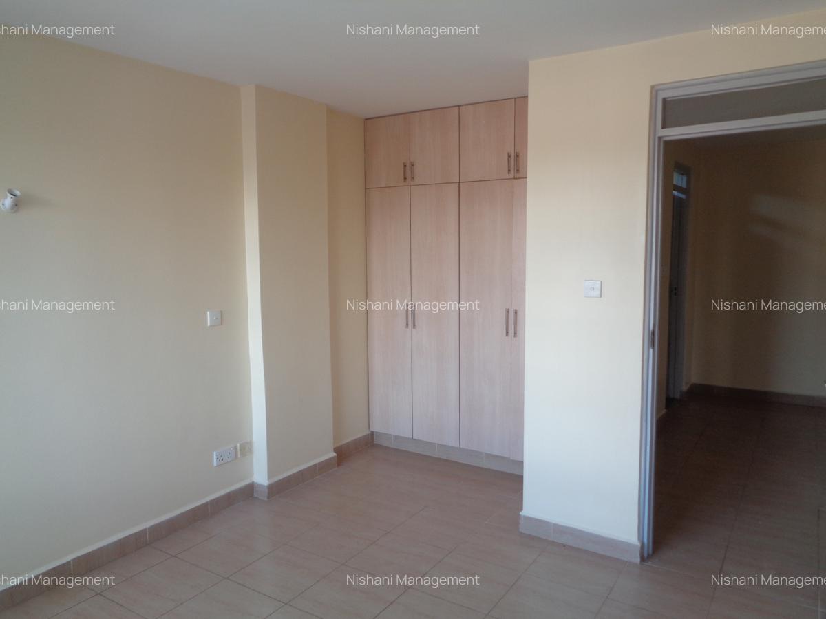 1 Bed Apartment with Lift at Naivasha Road - 4