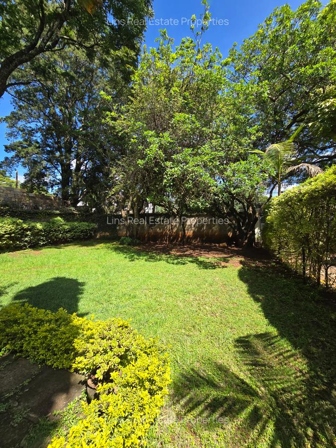 5 Bed Townhouse with En Suite in Lavington - 9
