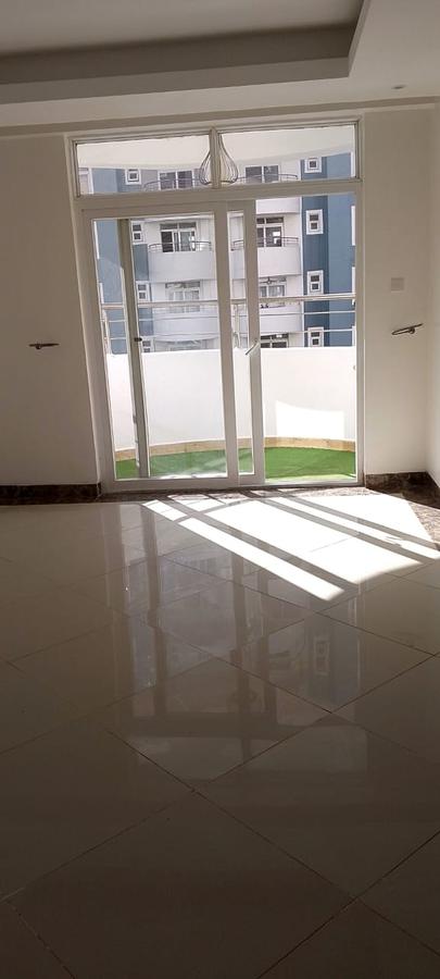 3 Bed Apartment with En Suite in Lavington - 1