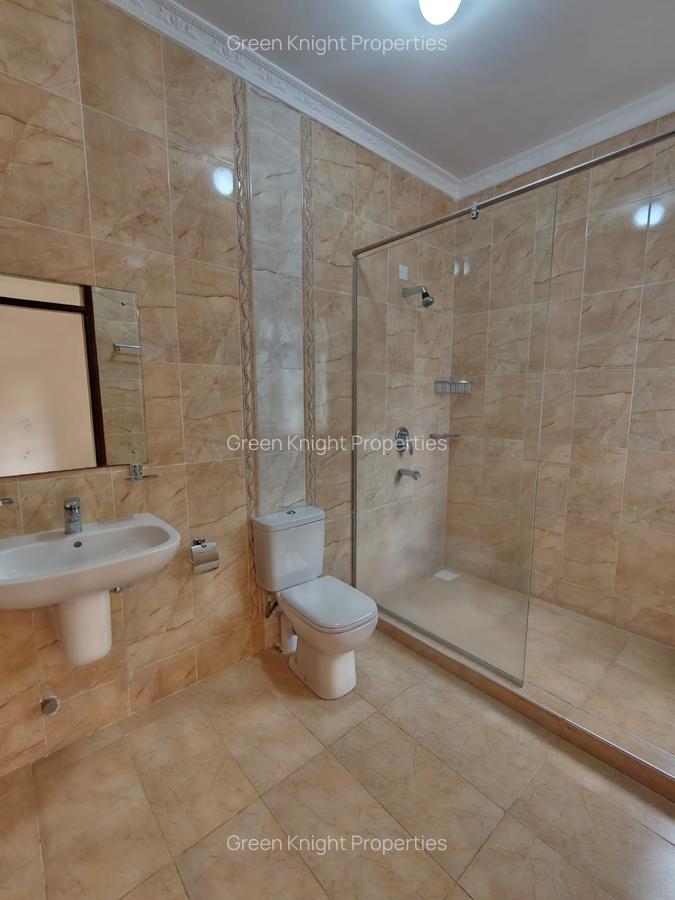 4 Bed House with En Suite in Karen - 11