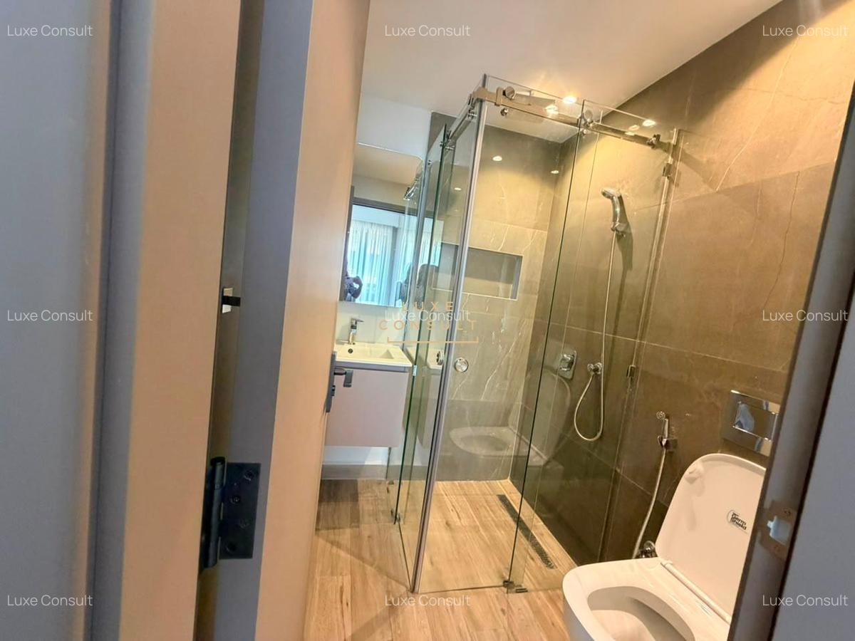 Furnished 3 Bed Apartment with En Suite in Rosslyn - 8