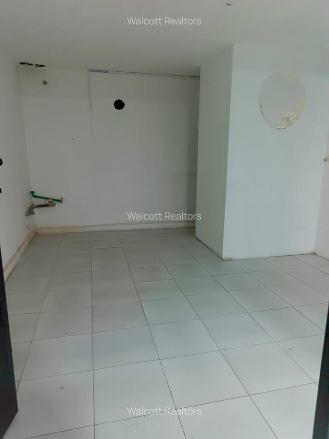 Shop with Service Charge Included in Ruaka - 15