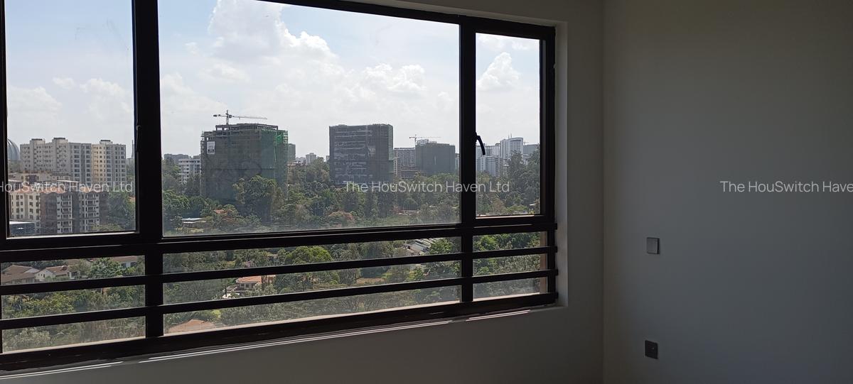 3 Bed Apartment with En Suite at Off Riverside Drive - 10
