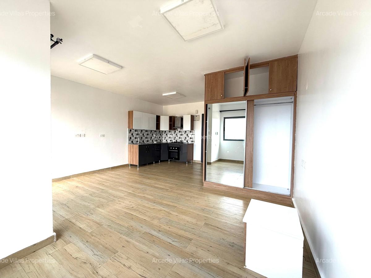 Studio Apartment with En Suite in Kileleshwa - 4
