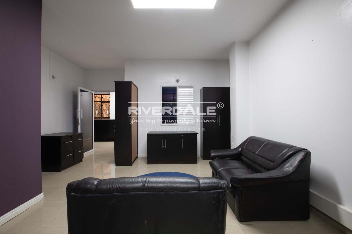 800 ft² Office with Service Charge Included in Westlands Area - 1 800 ft² Office with Service Charge Included in Westlands Area - 1