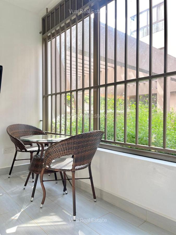 3 Bed Apartment with En Suite in Lavington - 11
