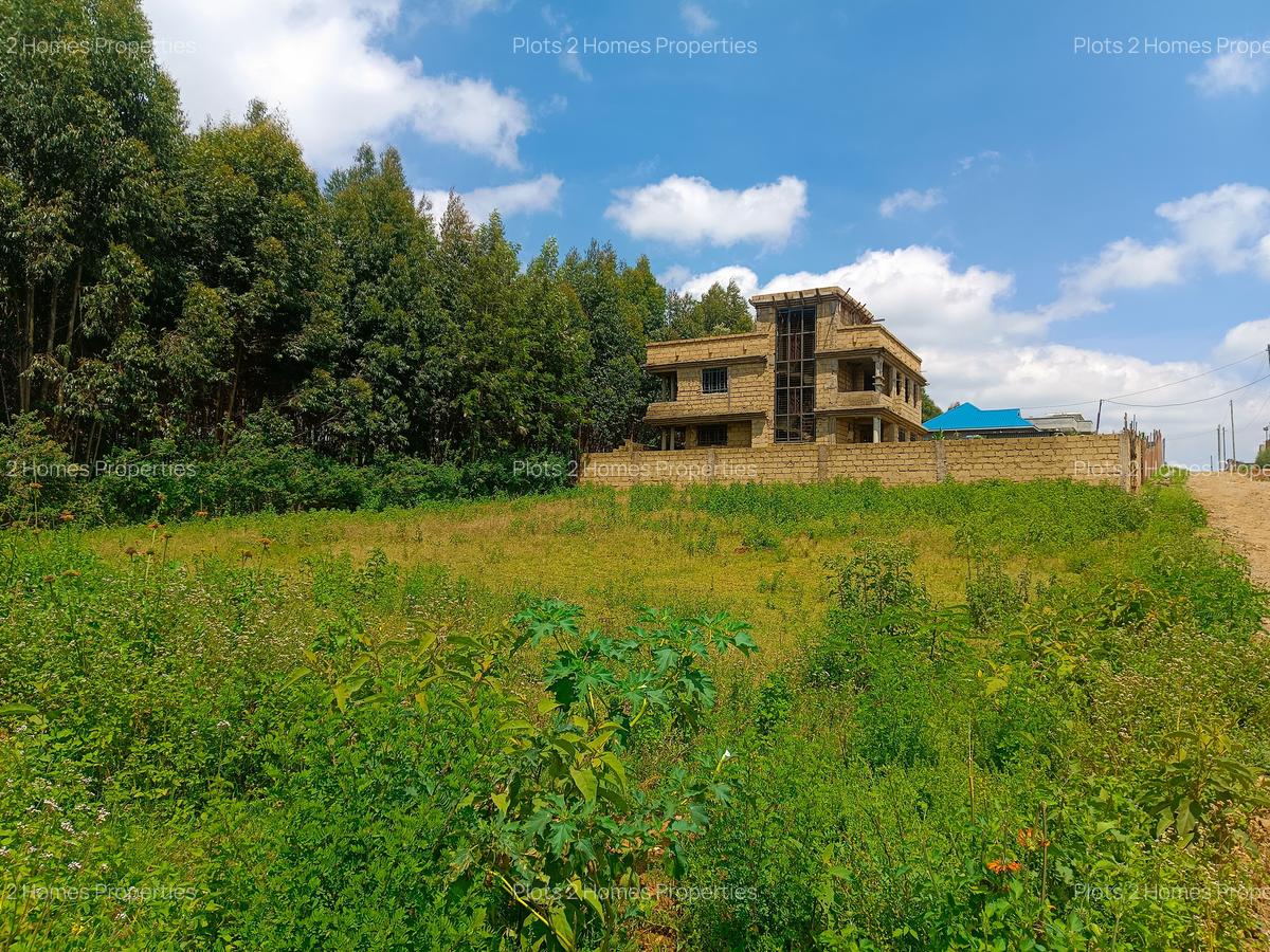 1,000 m² Residential Land at Jambu Tv Neighborhood - 3