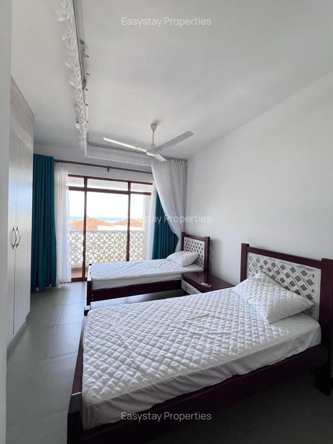 Serviced 2 Bed Apartment with En Suite in Kikambala - 6