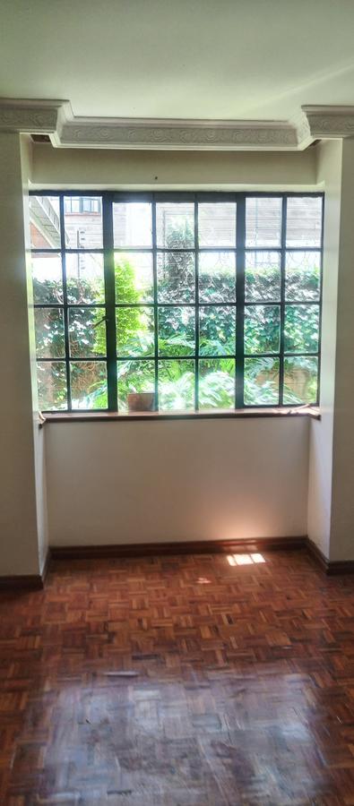 1 Bed Apartment with Parking at Kilimani - 5