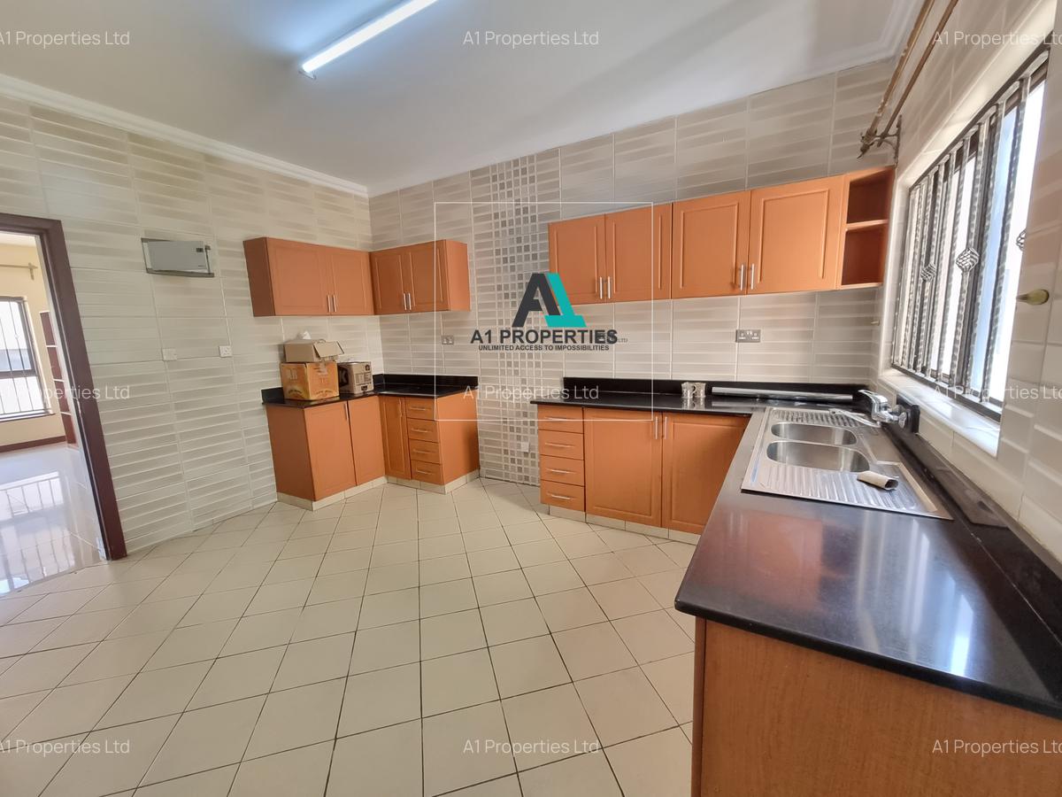 3 Bed Apartment with En Suite in Kileleshwa - 6