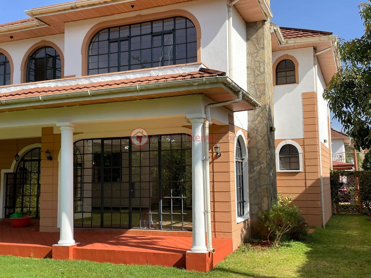 3 Bed Villa with En Suite in Kiambu Road - 15