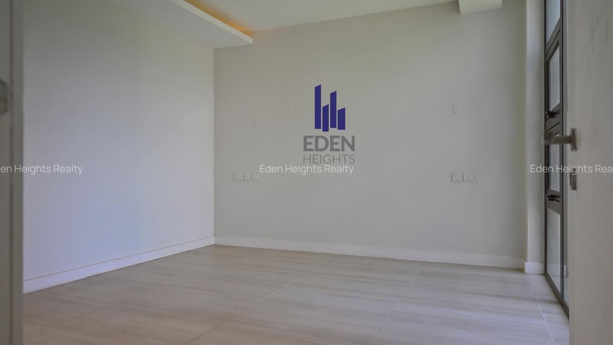 4 Bed Townhouse with Staff Quarters in Lavington - 8