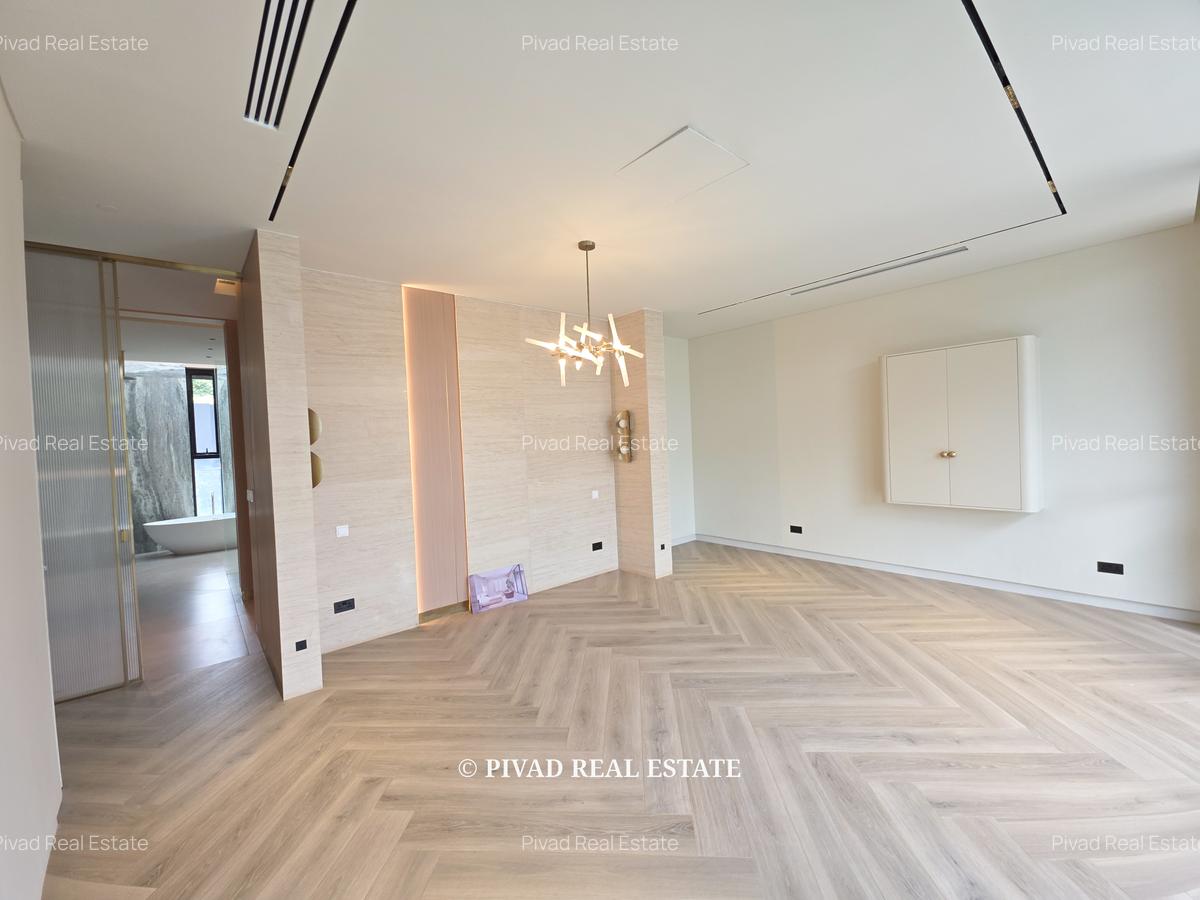 5 Bed House with Swimming Pool in Kitisuru - 15